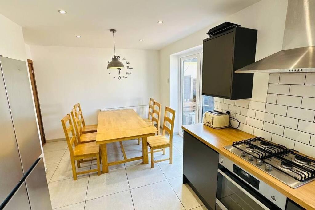 Stunning 3 Bed House Sleeps6 Villa Nottingham Exterior foto